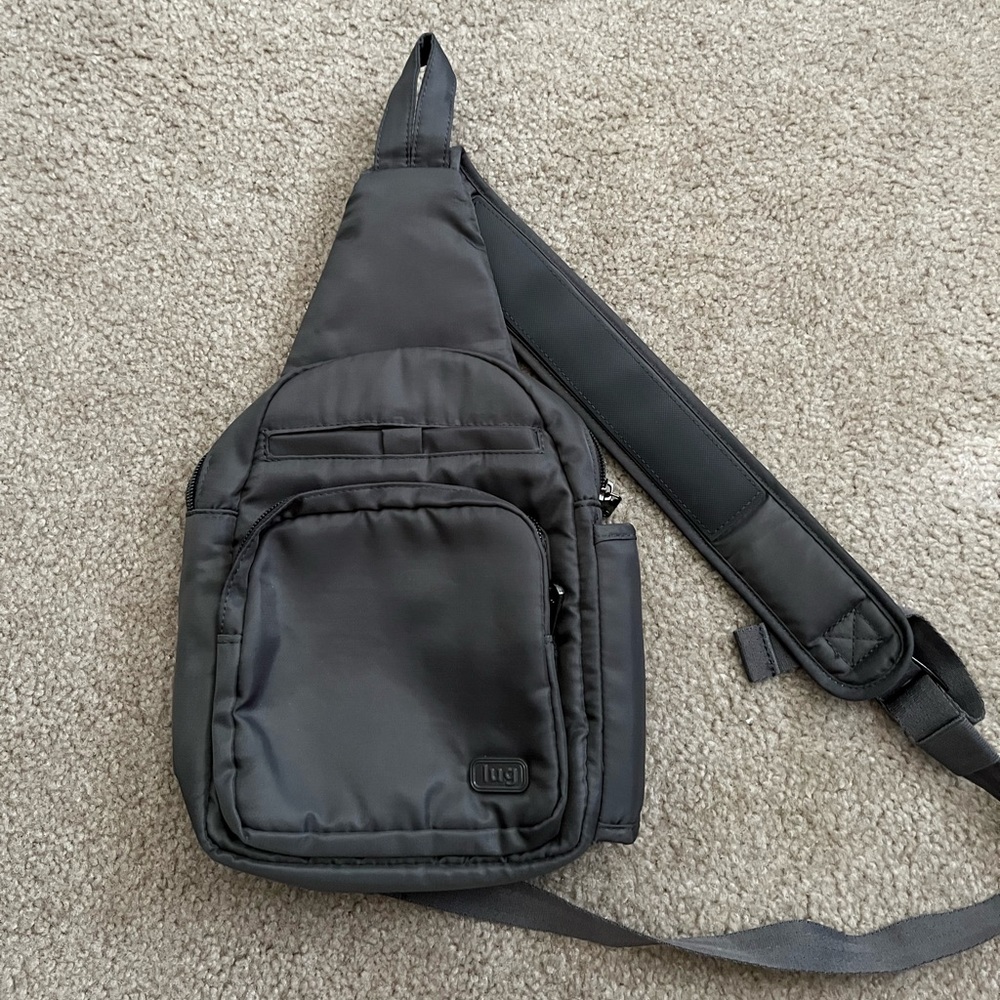 Lug Archer Sling Bag in EUC